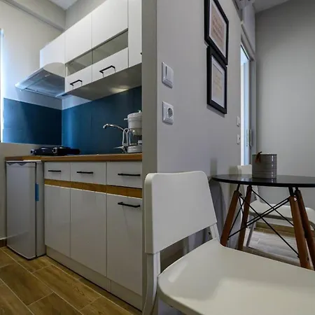 Stylish Urban Haven Διαμέρισμα Καλαμάτα Εξωτερικό φωτογραφία