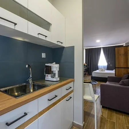 Stylish Urban Haven Διαμέρισμα Καλαμάτα Εξωτερικό φωτογραφία