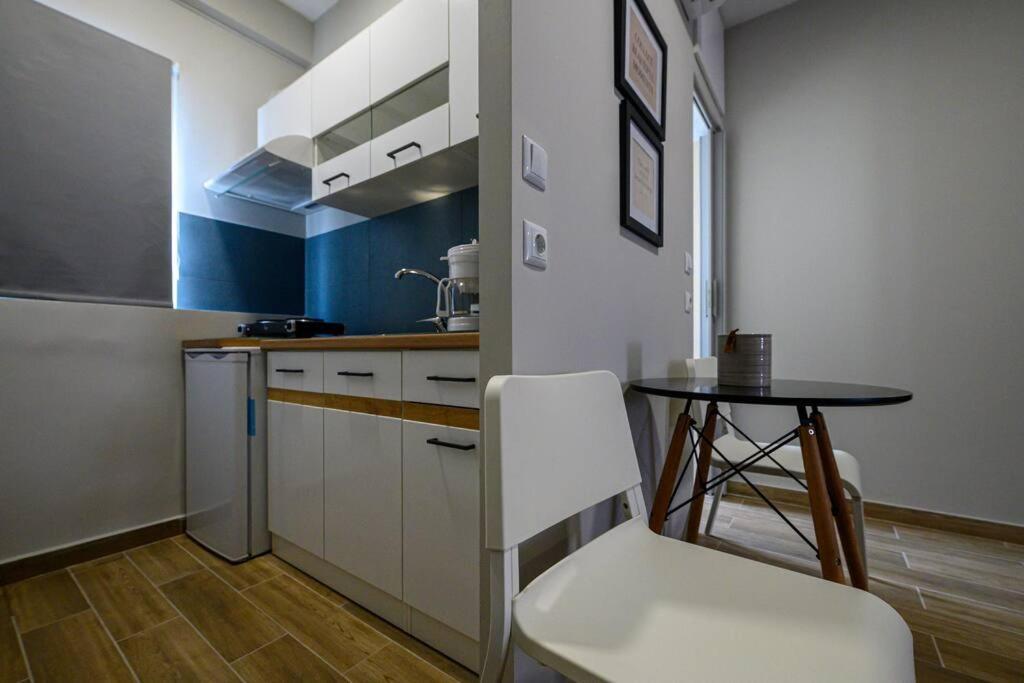 Stylish Urban Haven * Kalamata