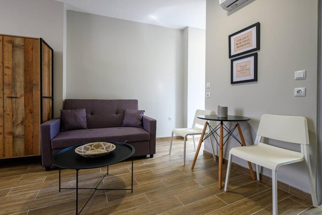 Stylish Urban Haven Διαμέρισμα