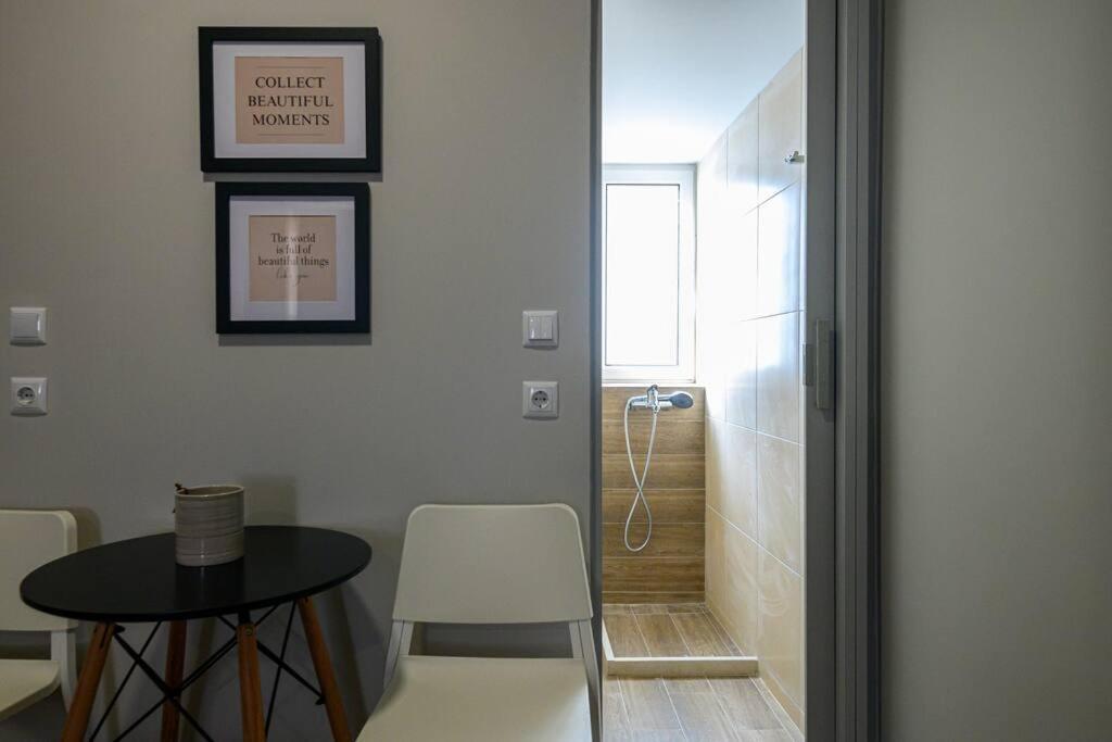 Stylish Urban Haven Καλαμάτα